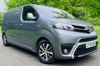 TOYOTA PROACE