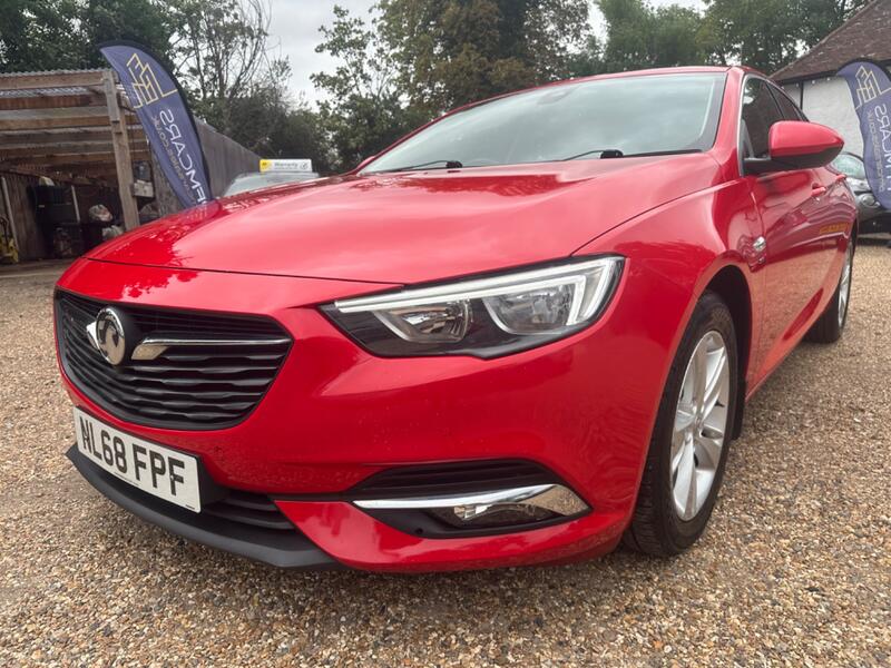 VAUXHALL INSIGNIA